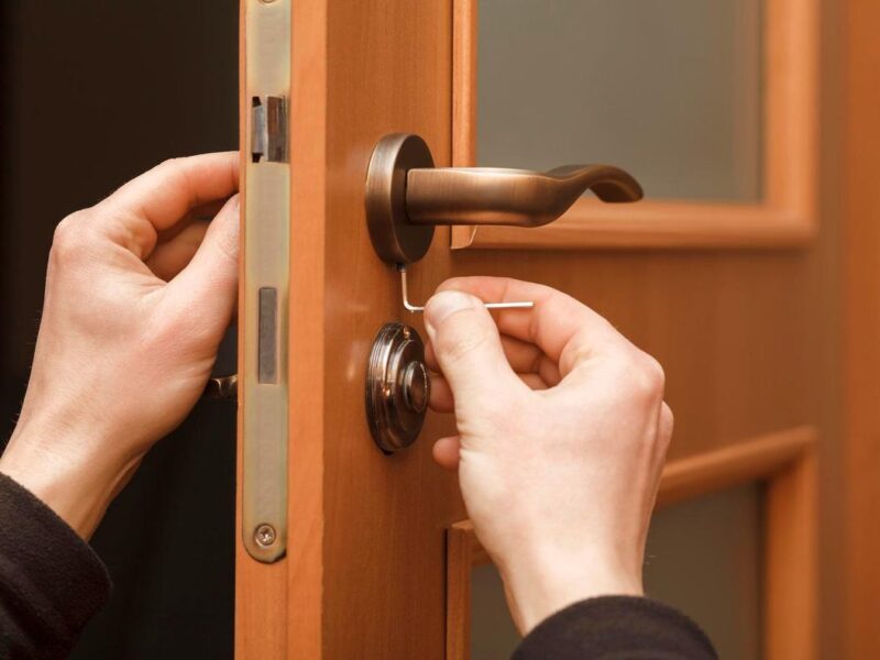 locksmith livingston tx